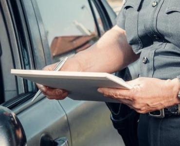 Jakie są konsekwencje przekroczenia limitu punktów karnych? Praktyczny przewodnik kierowcy z poradami, jak wyjść z kłopotów