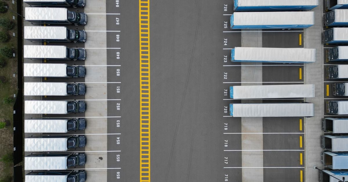 Jakie technologie będą kluczowe dla logistyki przyszłości? 9 innowacji, które zrewolucjonizują łańcuchy dostaw